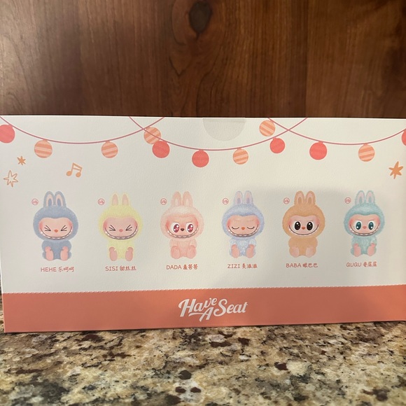 Labubu - Picture 5 of 9